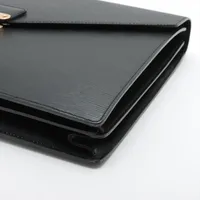 ヴィトン エピ セルヴィエットコンセイエ M54422 ブラック A3720741
