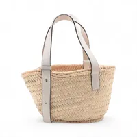 ロエベ アナグラム バスケットスモール カゴ ハンドバッグ ベージュ　ホワイト LOEWE☆アナグラム バスケットバッグ (イラカヤシ&カーフ