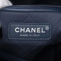 シャネル シャネル22 スモール デニム チェーンショルダーバッグ