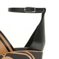 【HERMES】☆グラフィックなデザイン☆ サンダル Kalis 35 Kalis 35 sandal | Hermès USA