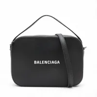 【極美品✨】 バレンシアガ カメラバッグ エブリデイ ホワイト レザー ロゴ 美品 バレンシアガ カメラバッグ S ショルダーバッグ 白