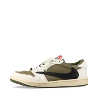 ナイキ×トラヴィススコット AIR JORDAN 1 LOW OG SP レザー スニーカー