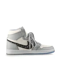 1点限り◆VIP SALE特価◆Dior◆スニーカー◆超セレブ高級 楽天市場】【ナイキ ジョーダン】DIOR x NIKE AIR JORDAN 1 RE