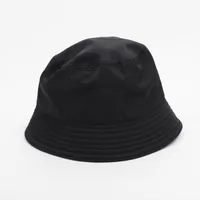 プラダ ハット Mサイズ 新品未使用 側面 マーク PRADA プラダ ハット Mサイズ 新品未使用 側面 マーク - メルカリ