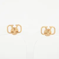 VALENTINO GARAVANI ピアス(両耳用) VALENTINO ヴァレンティノ ピアス 両耳 - メルカリ