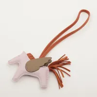 エルメスHERMES ペガサス　PM W刻印2024年購入品　美品 エルメス HERMES ロデオペガサスPM W刻印 エトゥープ