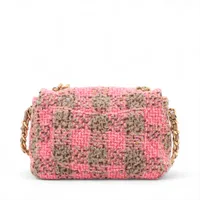 ★ピンクツイード＆ゴールドメタル★CHANEL ミニマトラッセ ミニ クラシック ハンドバッグ、ツイード、ホワイト、ブルー