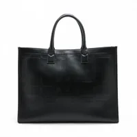 BURBERRY ブラックレザートートバッグ BURBERRY - 新品 バーバリー BURBERRY トートバッグ エンボスド