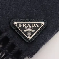 プラダ　マフラー　トライアングルロゴプレート PRADA(プラダ) / トライアングルロゴ/三角プレート/ハンドバッグ