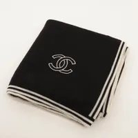 高級 タグ付き シャネル ココマーク刺繍 カシミアシルク 大判ストール CHANEL - [USED/中古]CHANEL シャネル ストール 黒 COCO ココ