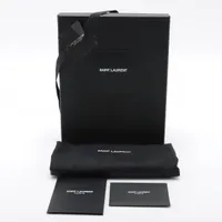 サンローランパリ モノグラム クロコ型押し チェーンウォレット