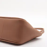 【PRADA】プラダ 2025ss グレインレザー トートバッグ ブラウン PRADA] ソフトグレインレザー トートバッグ (PRADA/トートバッグ