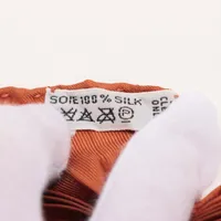 エルメス スカーフ プリーツ PARURES DES SABLES 箱付 カレ エルメス スカーフ プリーツ PARURES DES SABLES 箱付 カレ