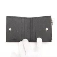 プラダ レザー 2ML049 サフィアーノ トライアング コンパクトウォレット プラダ サフィアーノ トライアングル 2ML049 レザー コンパクト