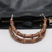 グッチ バンブーショッパー レザー 2WAYハンドバッグ ブラック