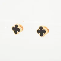 ヴァンクリーフ&アーペル スウィートアルハンブラ オニキス
