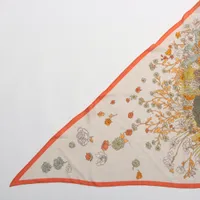 HERMES　カシシル　トライアングル　ローブレジェール 華やか☆】エルメス ローブ レジェール トライアングル (HERMES