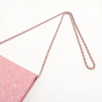 【美品】シャネル（CHANEL)　チェーンベルト　カメリア　ピンク　シルバー 美品】シャネル（CHANEL) チェーンベルト カメリア ピンク シルバー