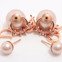 Dior ゴールド ピアス(両耳用) ディオール ピアス レディース 両耳 スタッド DIOR ピアス CD