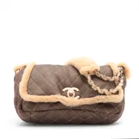 I 様　♡　専用　CHANEL　♡　ムートンメッセンジャー シャネル マトラッセ ムートン｜中古ブランド品・ブランド古着通販