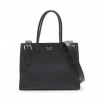 プラダ ロゴ 2way トートバッグ プラダ ロゴ レザー 2WAYトートバッグ ブラック AP118436｜中古