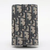 Dior グレー キルティングキーケース レディース・メンズに人気のDiorのキーケース&キーリング10選