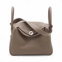 エルメス リンディ26 トリヨンクレマンス エトゥープ シルバー金具 W