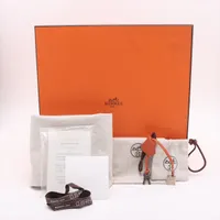 HERMES オレンジバングル 箱付き 2025年最新】HERMES 付属品：箱 バングル・リストバンドの人気