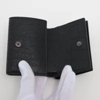 サンローラン ロゴ クロコ型押し コンパクトウォレット ブラック