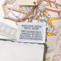 エルメス カレ90 アカデミア イピカ スカーフ シルク ブラン A3784715