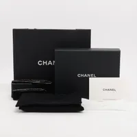 美品 CHANEL ベージュ レザー ポーチ 楽天市場】【10/5限定・最大2万円OFFクーポン配布中】CHANEL