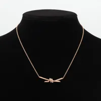 ティファニー ノット ダイヤ ネックレス 750(PG) 7.3g d0.25 A3791745