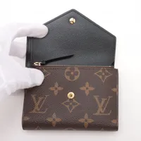 ギフトに♪ ヴィトン ヴィクトリーヌ 財布 モノグラム リバース 楽天市場】ルイヴィトン LOUIS VUITTON 財布 三つ折り