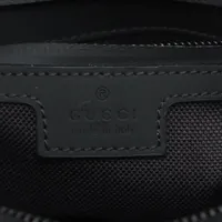 GUCCI ボディバッグ GGラバー エフェクト ベルトバッグ ブラック AB GG ラバーエフェクト ベルトバッグブラック レザー | GUCCI公式