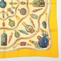 HERMESエルメス スカーフ【Qu importe le flacon香水瓶】 HERMESエルメス スカーフ【Qu importe le flacon香水瓶】
