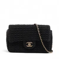 シャネル ココマーク パイル ショルダーバッグ ブラック シルバー金具