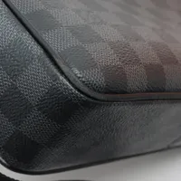 LOUIS VUITTON ディストリクトPM NV3 N42710 ヴィトン ダミエ ・グラフィット ディストリクト PM NV3 N42710