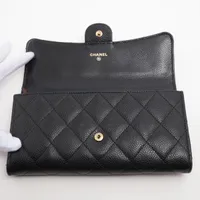 最終価格【極美品✨付属有】シャネル マトラッセ ラウンドジップ ミディアム 財布 極美品✨】シャネル マトラッセ ラウンドジップ ミディアム 財布