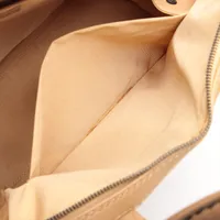 シャネル ワイルドステッチ レザー ハンドバッグ ベージュ