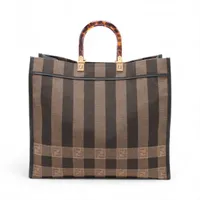 【美品/現行品】FENDI サンシャイン ラージ トートバッグ ブラウン 茶色 FENDI フェンディ サンシャイン ラージトートバッグ ブラウン