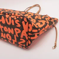 ルイヴィトン モノグラム グラフィティ ネヴァーフル  トートバッグ オレンジ LOUIS VUITTON】ルイヴィトン『モノグラム グラフィティ