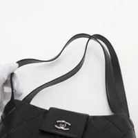 シャネル ビコローレ ラムスキン ショルダーバッグ ブラック シルバー金具 シャネル ビコローレ ラムスキン ショルダーバッグ ブラック