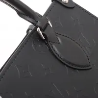 ヴィトン モノグラム ボールド オンザゴー PM M14576 ブラック RFID