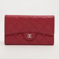 シャネル マトラッセ キャビアスキン 財布 レッド シルバー金具