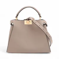 FENDI フェンディ★バイザウェイ　ミディアム　2way ショルダーバッグ FENDI BY THE WAY(フェンディ バイ ザ ウェイ) ショルダーバッグ
