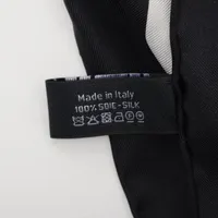シャネル マドモアゼル シルク スカーフ ブラック ヴィンテージ CHANEL - CHANEL マトラッセ マドモアゼル スカーフの通販 by
