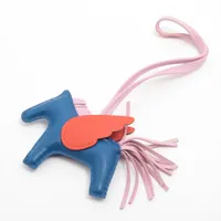 ❤お得なお品❤ペガサスMM ピンク＆ブラウン＆ライトピンク エルメス Z刻印 楽天市場】エルメス Hermes ロデオチャームPM ペガサス ピンク系