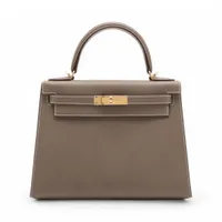 【現行⭐︎美品】エルメス手袋　ソヤ　ケリーゴールド金具　定価182600円 現行⭐︎美品】エルメス手袋 ソヤ ケリーゴールド金具 定価