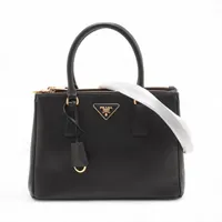 PRADA ブラック レザー ハンドバッグ** Prada/プラダ｜ブラック レザー ハンドバッグ