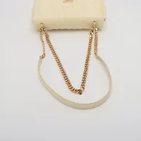 専用バーバリー チェーン ショルダーバッグ イエロー 【公式通販】